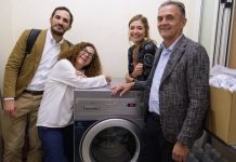 Un aiuto concreto per chi non ha una casa: a Porta Fiume la lavanderia solidale