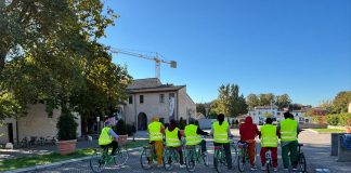 Pedalare verso la libertà: chiuso a Forlì il corso di bici per donne straniere